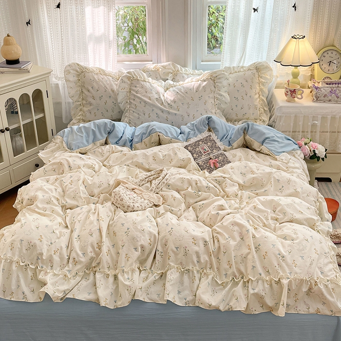 91家纺网 家纺一手货源 找家纺 优佳优品 2026新款A类仿棉水洗法式工艺花边四件套 雾蓝香熏