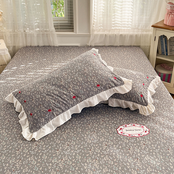 91家纺网 家纺一手货源 找家纺 （总）圣比熊 2026新款A类云朵棉刺绣花边枕套宿舍单人单只一只装绣花枕芯内胆套