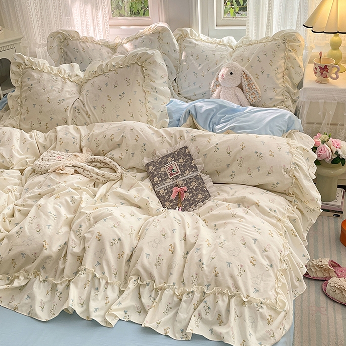 91家纺网 家纺一手货源 找家纺 优佳优品 2026新款A类仿棉水洗法式工艺花边四件套 雾蓝香熏