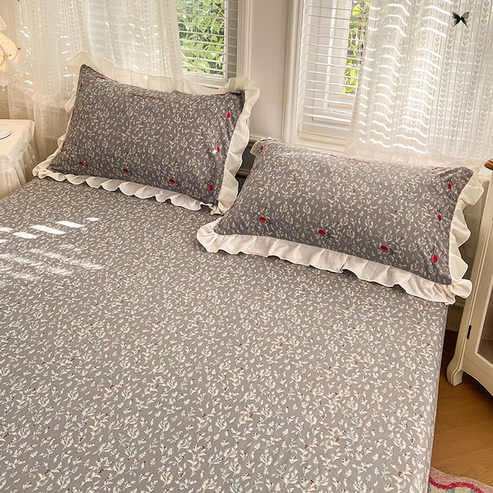 91家纺网 家纺一手货源 找家纺 圣比熊 2026新款A类云朵棉刺绣花边枕套宿舍单人单只一只装绣花枕芯内胆套 秘密花园（刺绣款）