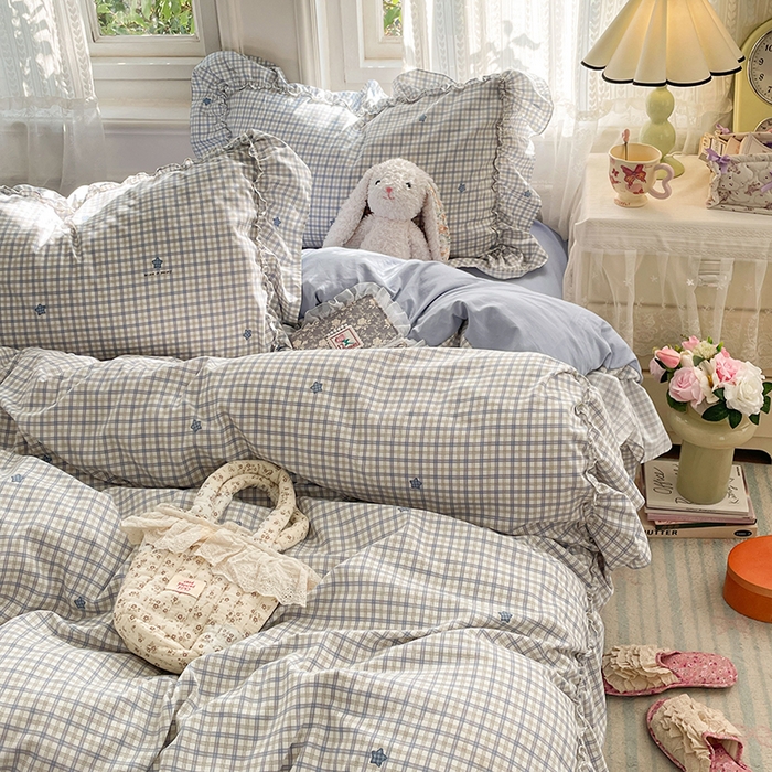 91家纺网 家纺一手货源 找家纺 优佳优品 2026新款A类仿棉水洗法式工艺花边四件套 格纹河畔