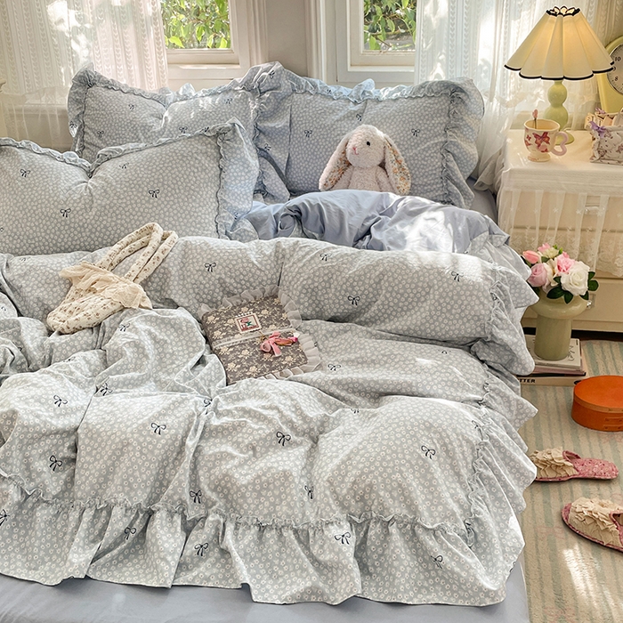 91家纺网 家纺一手货源 找家纺 优佳优品 2026新款A类仿棉水洗法式工艺花边四件套 奶蓝碟语