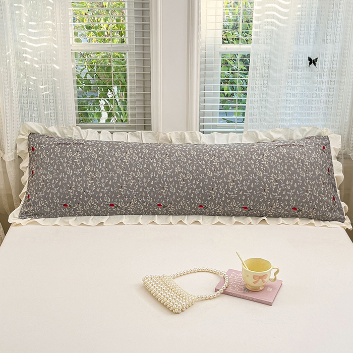 91家纺网 家纺一手货源 找家纺 （总）圣比熊 2026新款A类云朵棉刺绣花边枕套宿舍情侣绣花双人加长枕芯内胆套