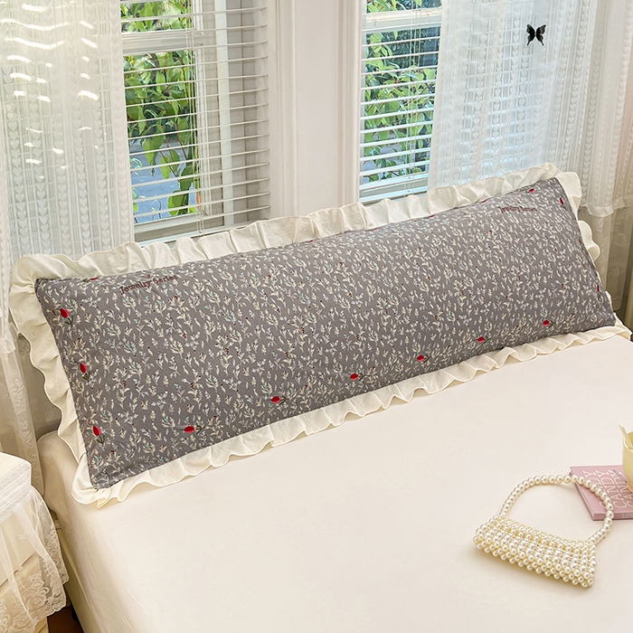 91家纺网 家纺一手货源 找家纺 圣比熊 2026新款A类云朵棉刺绣花边枕套宿舍情侣绣花双人加长枕芯内胆套 秘密花园（刺绣款）