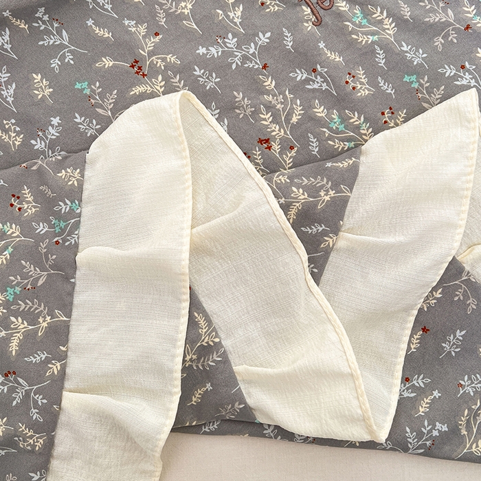 91家纺网 家纺一手货源 找家纺 圣比熊 2026新款A类云朵棉刺绣花边枕套宿舍情侣绣花双人加长枕芯内胆套 秘密花园（刺绣款）