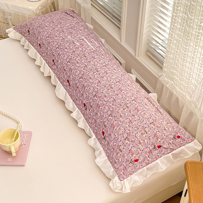 91家纺网 家纺一手货源 找家纺 圣比熊 2026新款A类云朵棉刺绣花边枕套宿舍情侣绣花双人加长枕芯内胆套 花间集-粉（刺绣款）