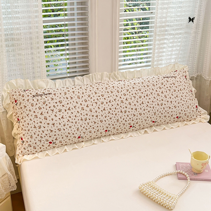 91家纺网 家纺一手货源 找家纺 圣比熊 2026新款A类云朵棉刺绣花边枕套宿舍情侣绣花双人加长枕芯内胆套 巴黎之恋（刺绣款）