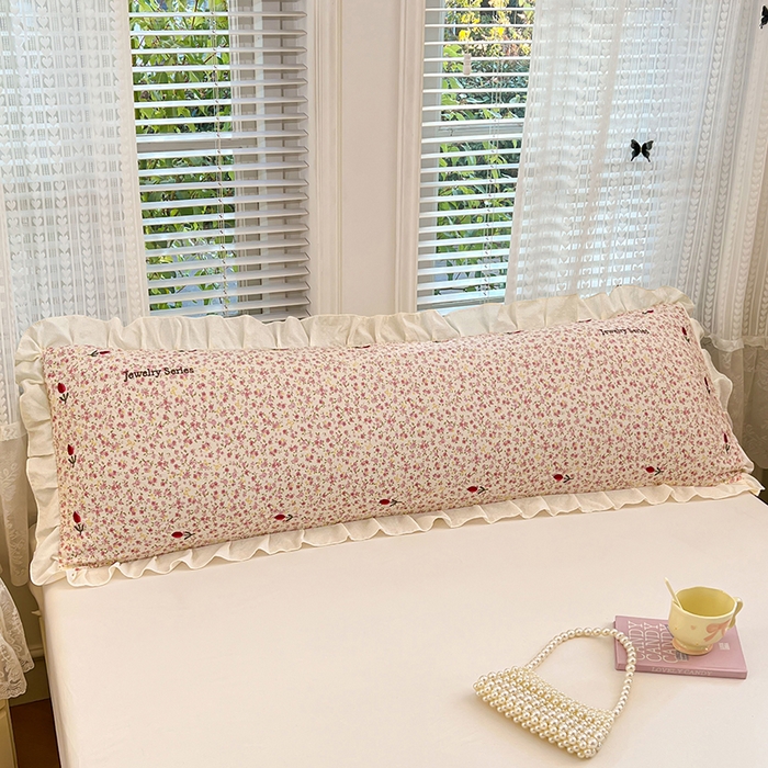 91家纺网 家纺一手货源 找家纺 圣比熊 2026新款A类云朵棉刺绣花边枕套宿舍情侣绣花双人加长枕芯内胆套 芊芊花海（刺绣款）