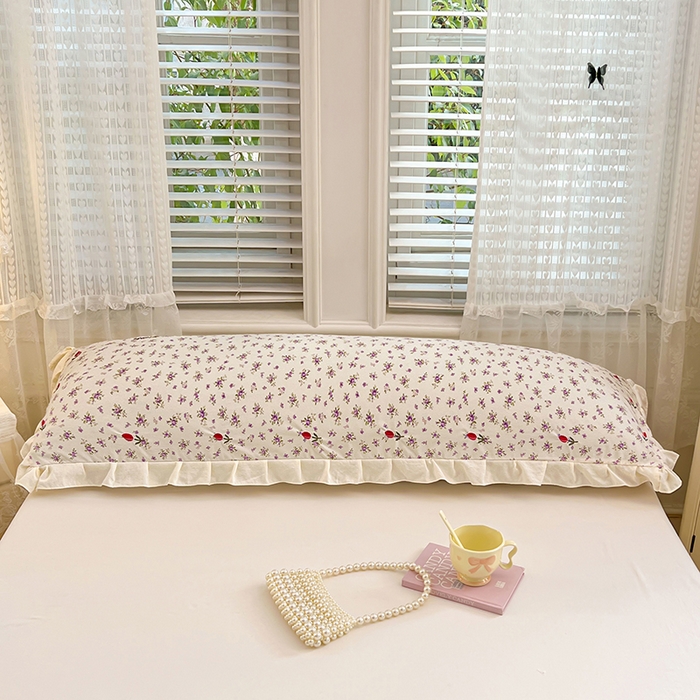 91家纺网 家纺一手货源 找家纺 圣比熊 2026新款A类云朵棉刺绣花边枕套宿舍情侣绣花双人加长枕芯内胆套 欣欣花语-紫（刺绣款）