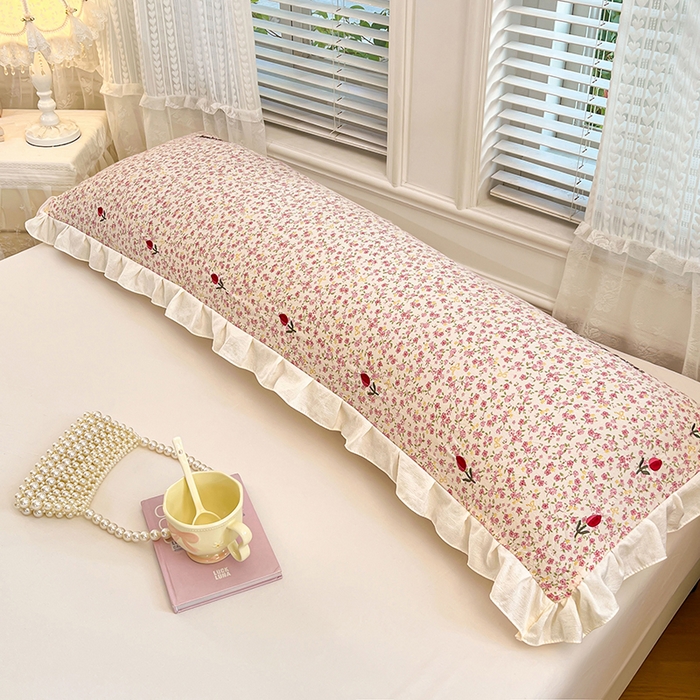 91家纺网 家纺一手货源 找家纺 梦舒羽 2026新款A类云朵棉刺绣花边枕套宿舍情侣绣花双人加长枕芯内胆套 芊芊花海（刺绣款）