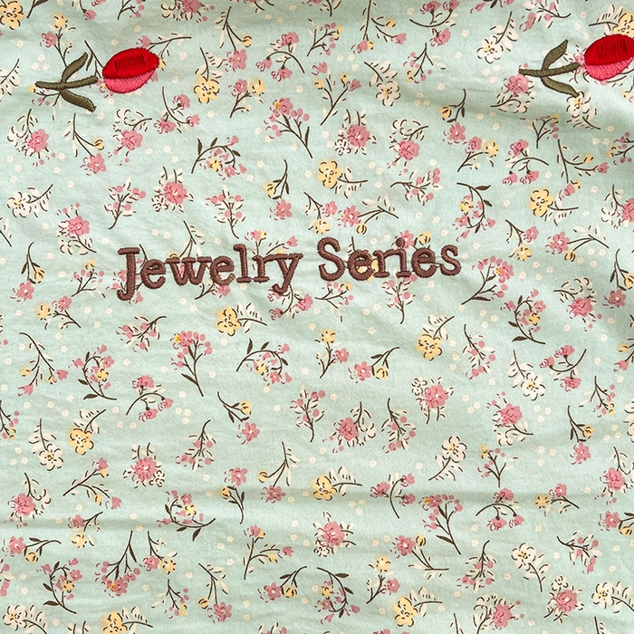 91家纺网 家纺一手货源 找家纺 梦舒羽 2026新款A类云朵棉刺绣花边枕套宿舍情侣绣花双人加长枕芯内胆套 巴黎之恋（刺绣款）