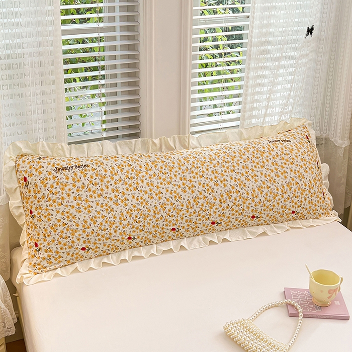 91家纺网 家纺一手货源 找家纺 梦舒羽 2026新款A类云朵棉刺绣花边枕套宿舍情侣绣花双人加长枕芯内胆套 春日暖阳（刺绣款）