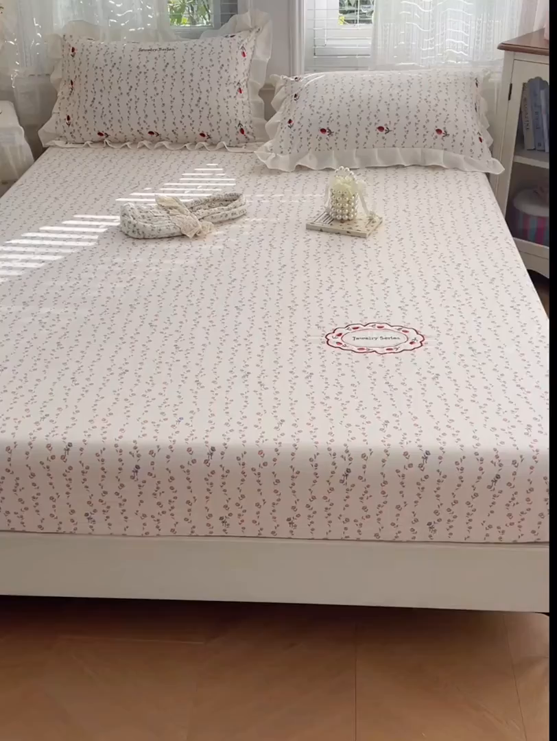 91家纺网 家纺一手货源 找家纺 梦舒羽 2026新款A类云朵棉刺绣花边枕套宿舍情侣绣花双人加长枕芯内胆套 花漾甜心（刺绣款）