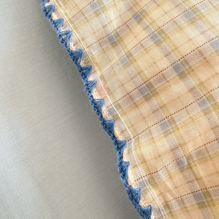 91家纺网 家纺一手货源 找家纺 对白 2026新款A类全棉纯棉有氧双层纱贝壳边三角针单被套被套单件 方格小狗