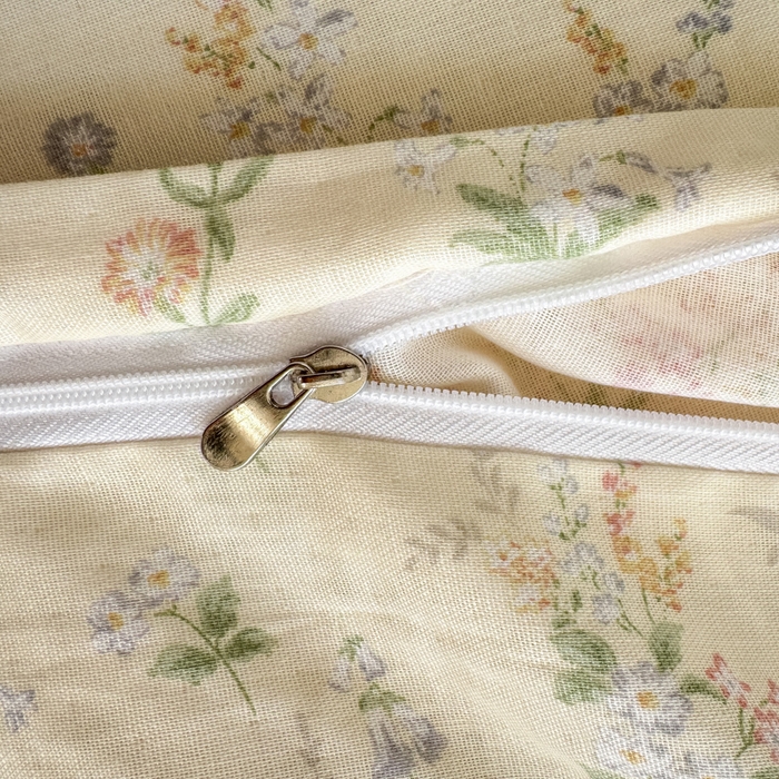 91家纺网 家纺一手货源 找家纺 （总）对白 2026新款A类全棉纯棉有氧双层纱贝壳边三角针四件套