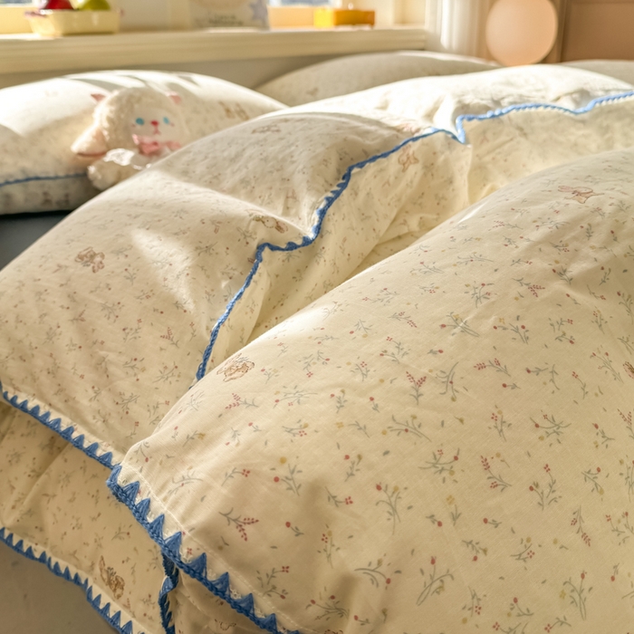 91家纺网 家纺一手货源 找家纺 对白 2026新款A类全棉纯棉有氧双层纱贝壳边三角针四件套 疏影