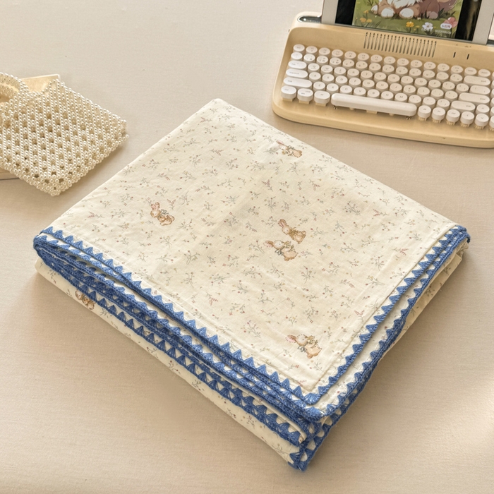 91家纺网 家纺一手货源 找家纺 对白 2026新款A类全棉纯棉有氧双层纱贝壳边三角针四件套 疏影