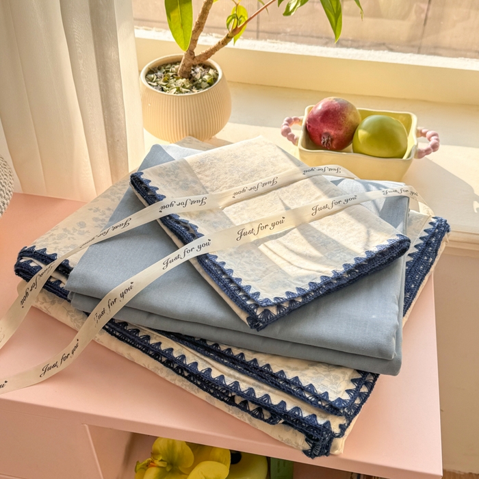 91家纺网 家纺一手货源 找家纺 对白 2026新款A类全棉纯棉有氧双层纱贝壳边三角针四件套 清白之年