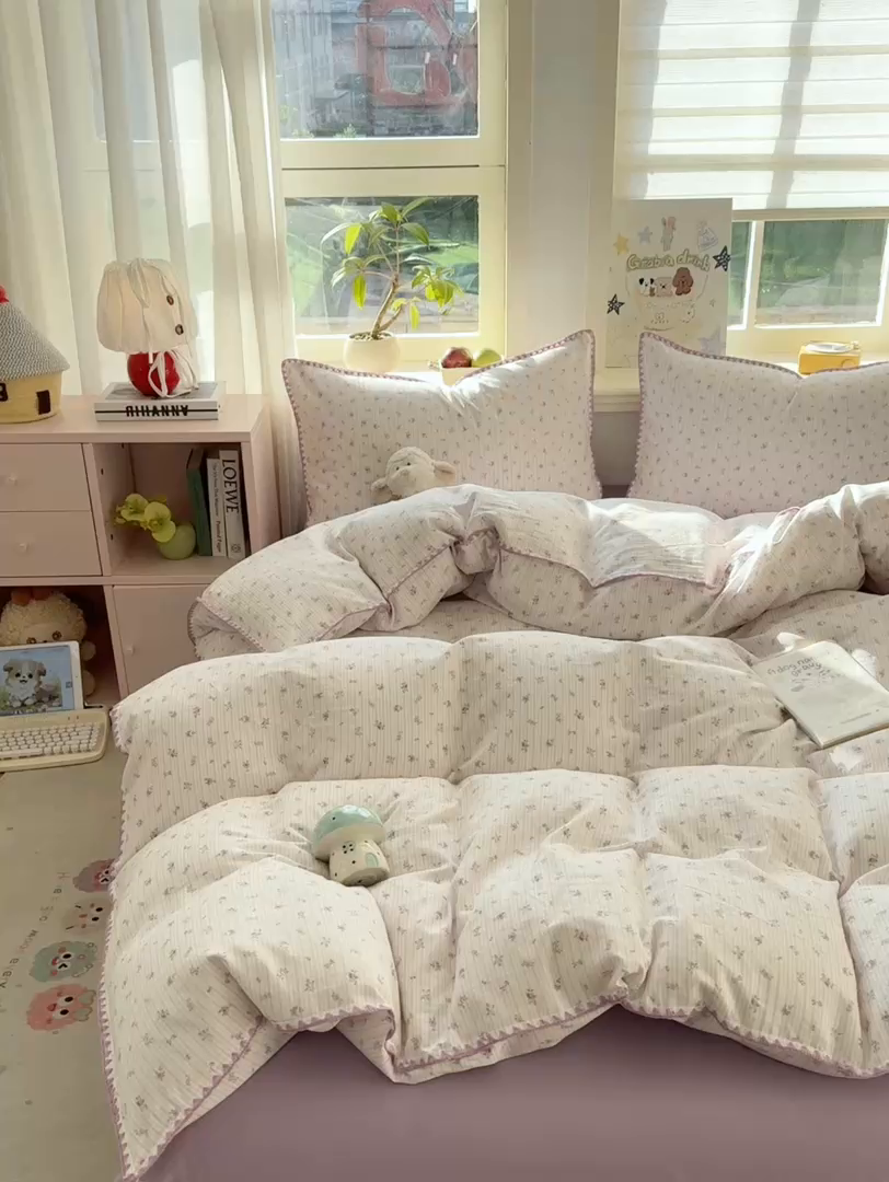 91家纺网 家纺一手货源 找家纺 对白 2026新款A类全棉纯棉有氧双层纱贝壳边三角针四件套 花颜-紫