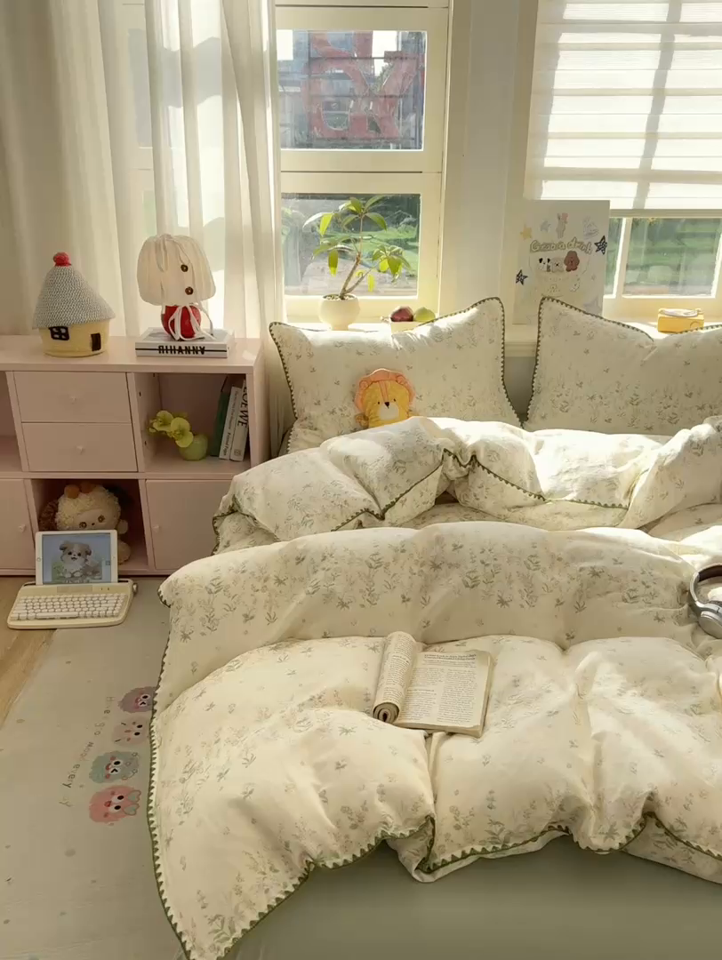 91家纺网 家纺一手货源 找家纺 对白 2026新款A类全棉纯棉有氧双层纱贝壳边三角针四件套 盛夏