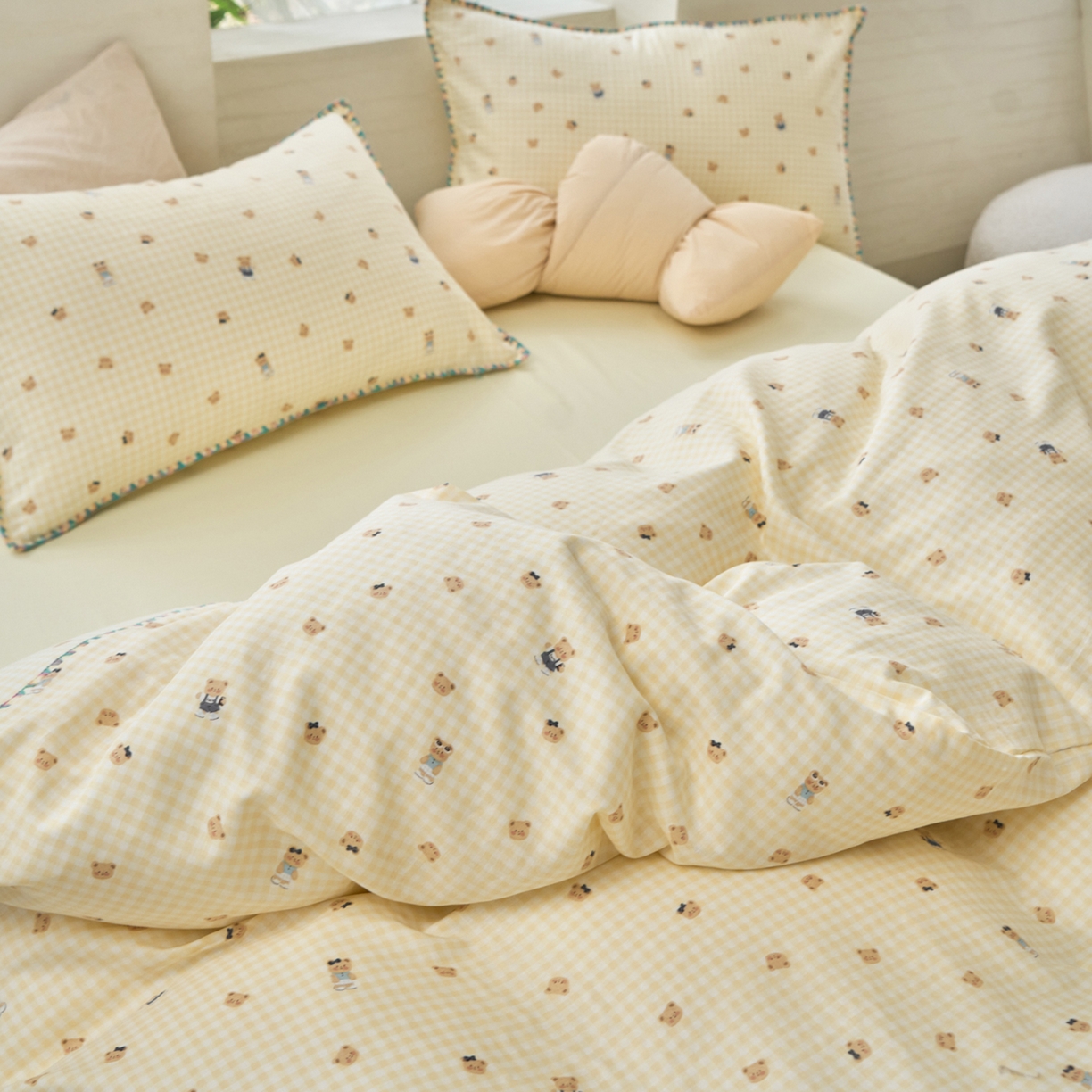 91家纺网 家纺一手货源 找家纺 洋铭区（原狠狠爱） 2026新款春季全棉彩边双层纱四件套 格格小熊