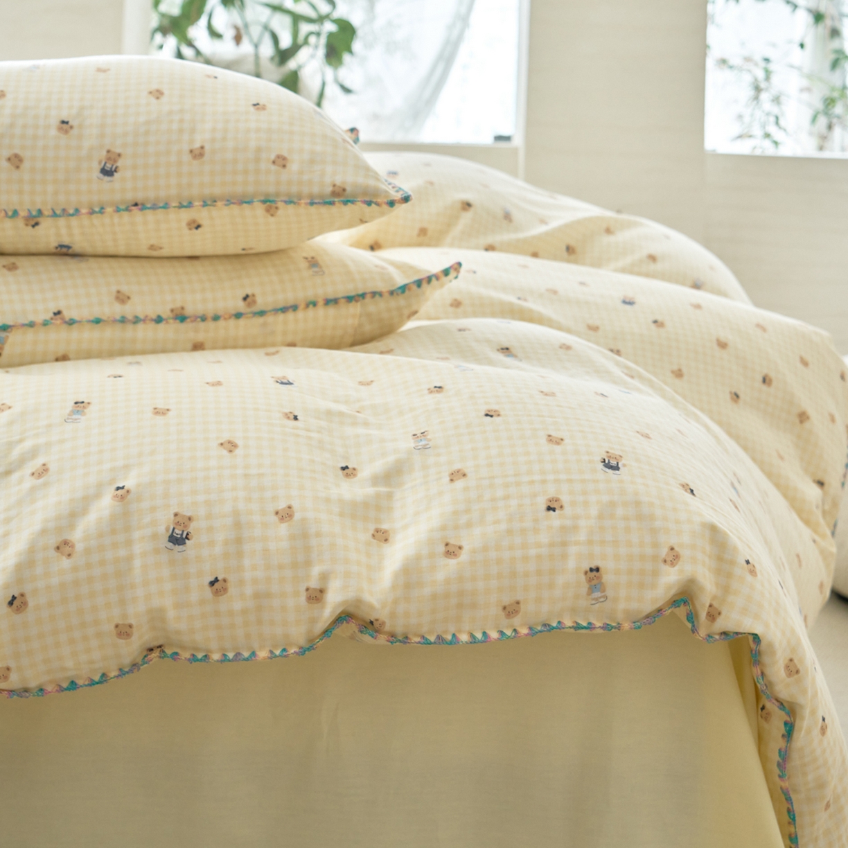 91家纺网 家纺一手货源 找家纺 洋铭区（原狠狠爱） 2026新款春季全棉彩边双层纱四件套 格格小熊