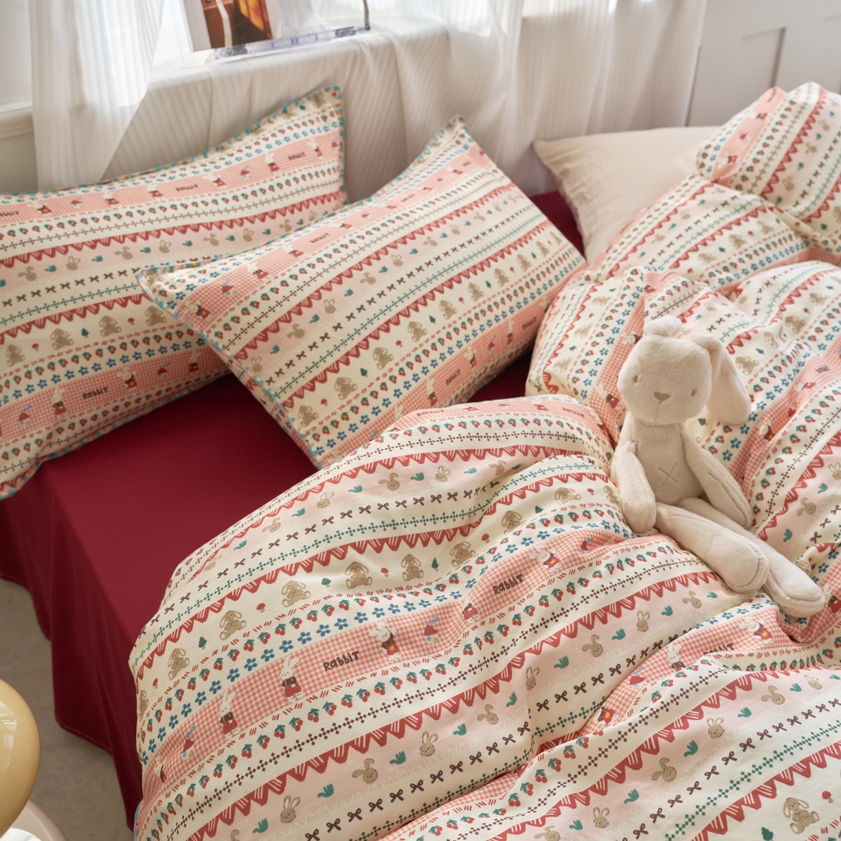 91家纺网 家纺一手货源 找家纺 洋铭区（原狠狠爱） 2026新款春季全棉彩边双层纱四件套 红枣小兔