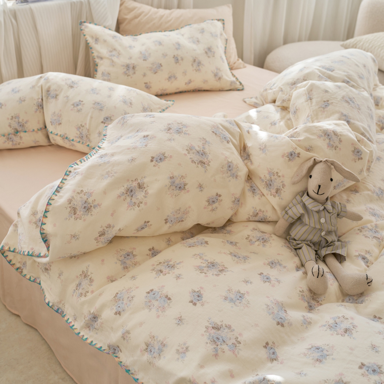 91家纺网 家纺一手货源 找家纺 洋铭区（原狠狠爱） 2026新款春季全棉彩边双层纱四件套 兰花香