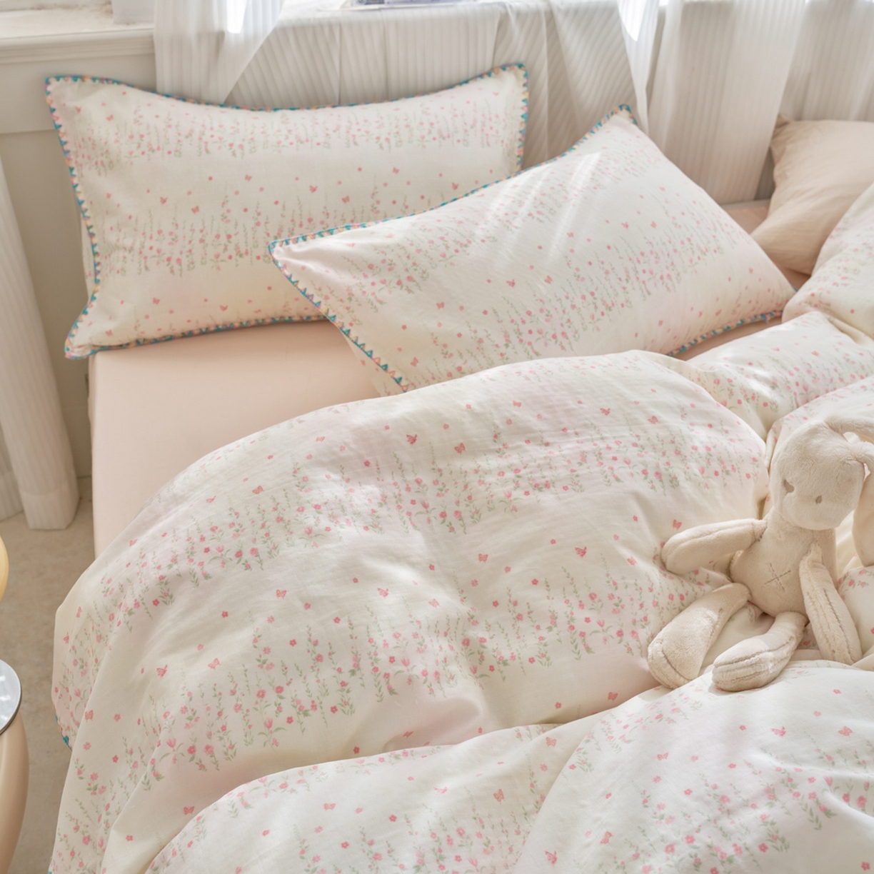 91家纺网 家纺一手货源 找家纺 洋铭区（原狠狠爱） 2026新款春季全棉彩边双层纱四件套 桃桃粉花