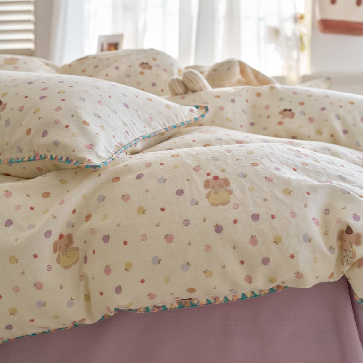 91家纺网 家纺一手货源 找家纺 洋铭区（原狠狠爱） 2026新款春季全棉彩边双层纱四件套 甜果小象