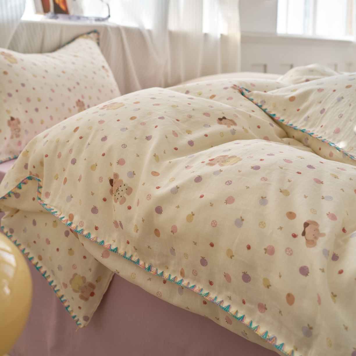 91家纺网 家纺一手货源 找家纺 洋铭区（原狠狠爱） 2026新款春季全棉彩边双层纱四件套 甜果小象