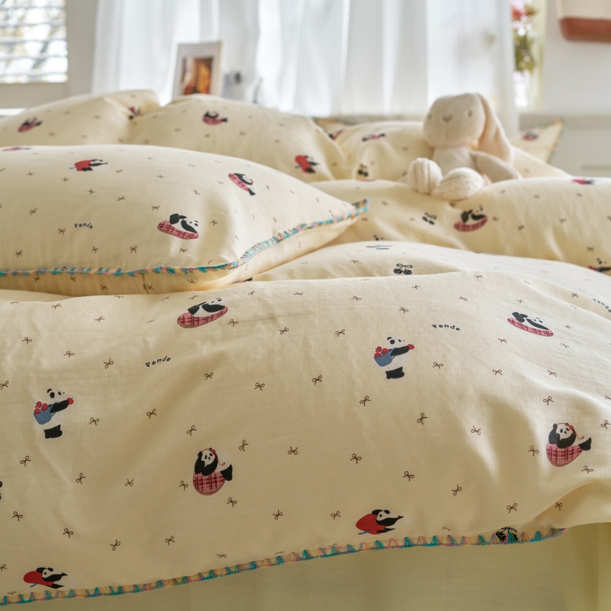 91家纺网 家纺一手货源 找家纺 洋铭区（原狠狠爱） 2026新款春季全棉彩边双层纱四件套 熊猫嘟嘟