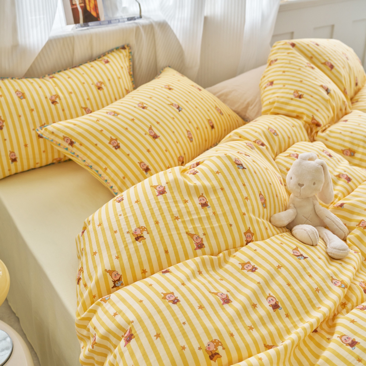 91家纺网 家纺一手货源 找家纺 洋铭区（原狠狠爱） 2026新款春季全棉彩边双层纱四件套 月光宝宝