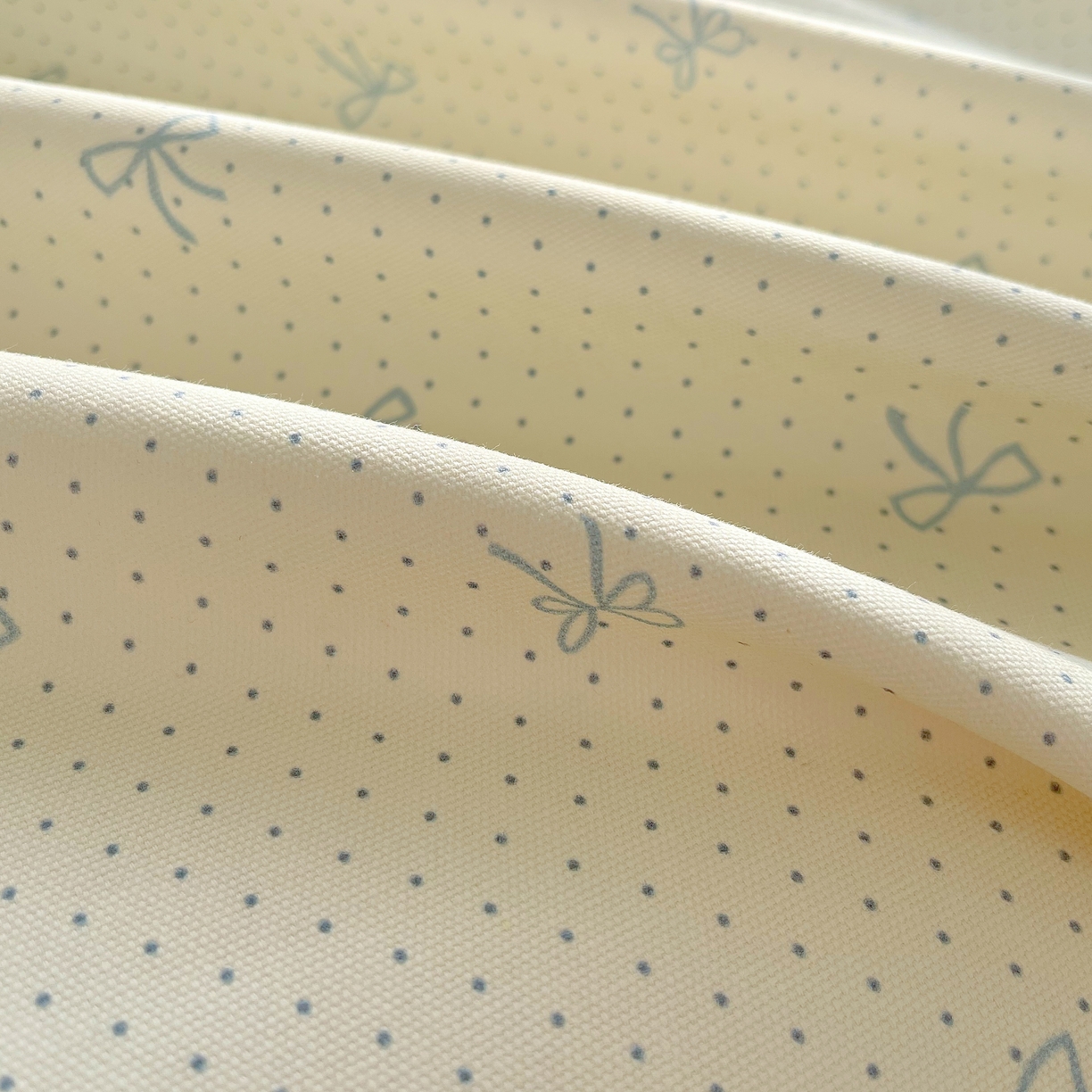 91家纺网 家纺一手货源 找家纺 爱彼家纺 2026年新款全棉老粗布加厚加密高克重凉席席子；单床单花型更好卖，床单三件套 蝴蝶结