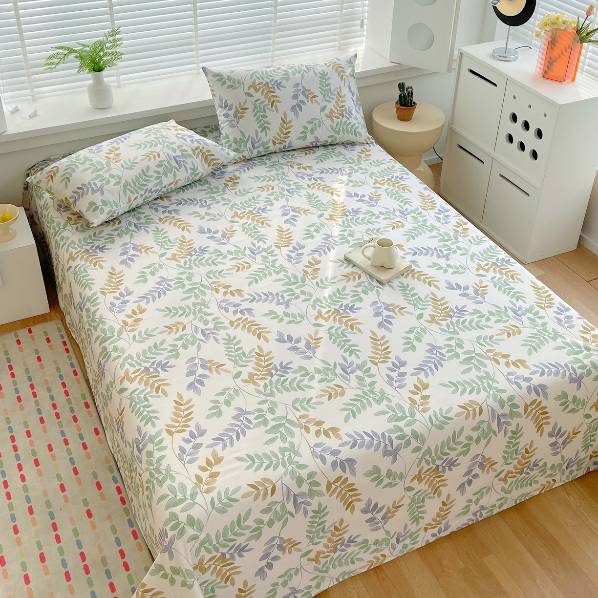 91家纺网 家纺一手货源 找家纺 爱彼家纺 2026年新款全棉老粗布加厚加密高克重凉席席子；单床单花型更好卖，床单三件套 绿风铃