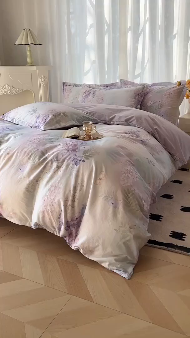 91家纺网 家纺一手货源 找家纺 典曼家纺 2026新款纯棉花卉系列全棉印花四件套 风铃-紫