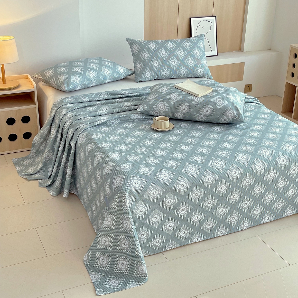 91家纺网 家纺一手货源 找家纺 爱彼家纺 2026年新款全棉老粗布加厚加密高克重凉席席子；单床单花型更好卖，床单三件套 回字格