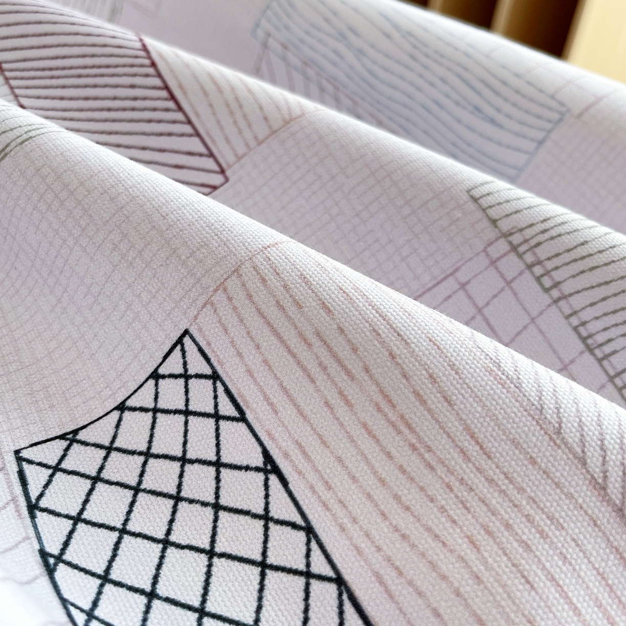 91家纺网 家纺一手货源 找家纺 爱彼家纺 2026年新款全棉老粗布加厚加密高克重凉席席子；单床单花型更好卖，床单三件套 回心转意