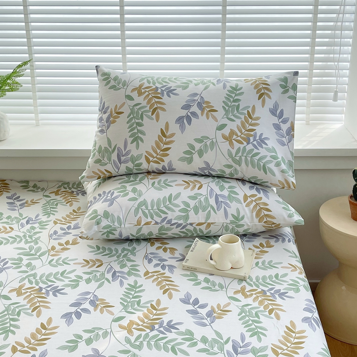 91家纺网 家纺一手货源 找家纺 爱彼家纺 2026年新款全棉老粗布加厚加密高克重凉席席子；单床单花型更好卖，床单三件套 绿风铃