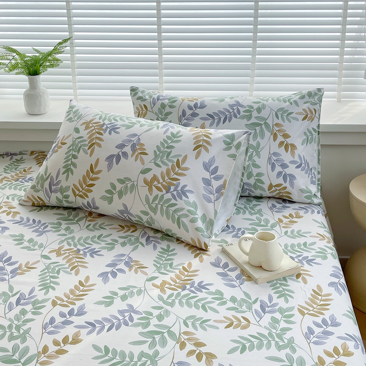 91家纺网 家纺一手货源 找家纺 爱彼家纺 2026年新款全棉老粗布加厚加密高克重凉席席子；单床单花型更好卖，床单三件套 绿风铃