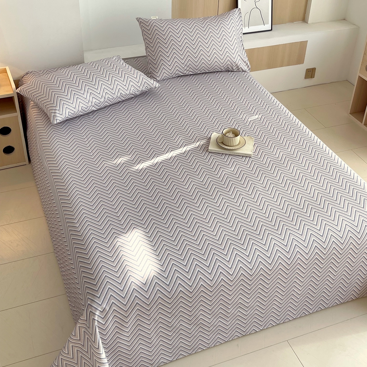 91家纺网 家纺一手货源 找家纺 爱彼家纺 2026年新款全棉老粗布加厚加密高克重凉席席子；单床单花型更好卖，床单三件套 格云