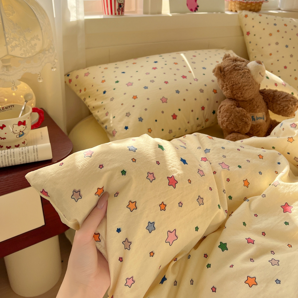 91家纺网 家纺一手货源 找家纺 水木坊 2026春夏新款云感双层纱可爱系列四件套 繁星浅梦