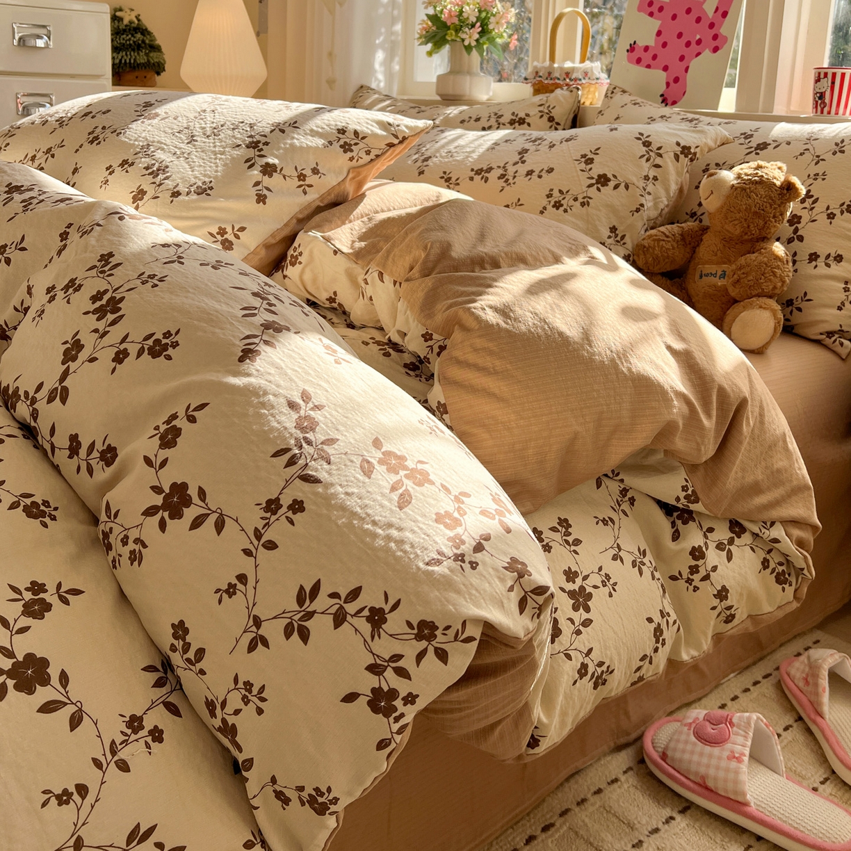 91家纺网 家纺一手货源 找家纺 水木坊 2026春夏新款云感双层纱可爱系列四件套 复古花语