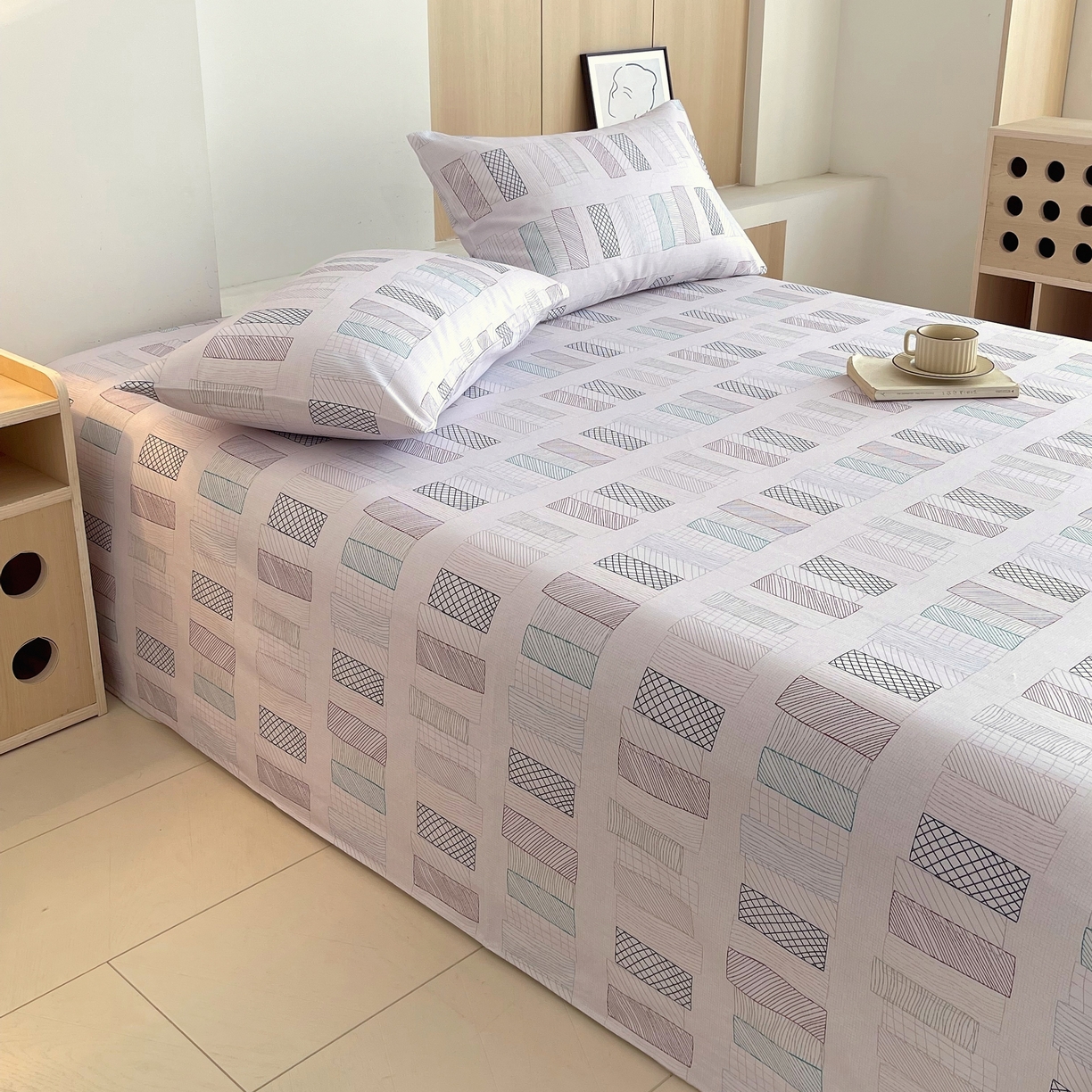 91家纺网 家纺一手货源 找家纺 爱彼家纺 2026年新款全棉老粗布加厚加密高克重凉席席子；单床单花型更好卖，床单三件套 回心转意