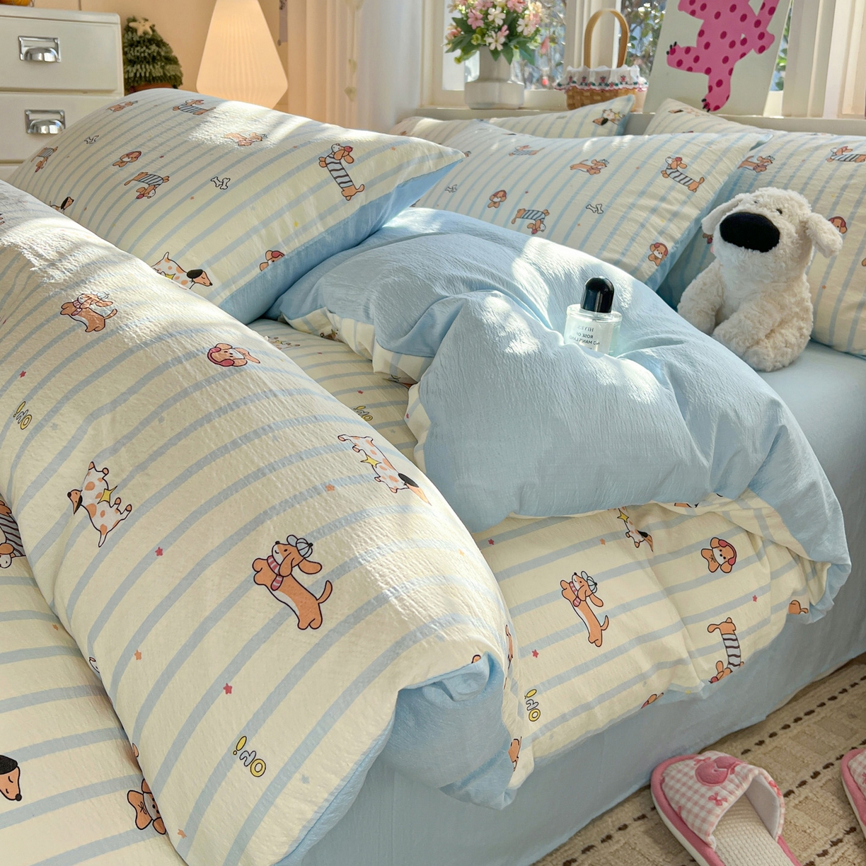 91家纺网 家纺一手货源 找家纺 水木坊 2026春夏新款云感双层纱可爱系列四件套 狗狗乐园