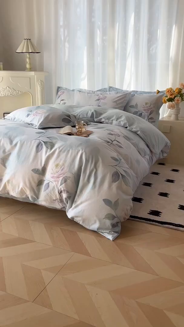 91家纺网 家纺一手货源 找家纺 典曼家纺 2026新款纯棉花卉系列全棉印花四件套 秀颜-兰