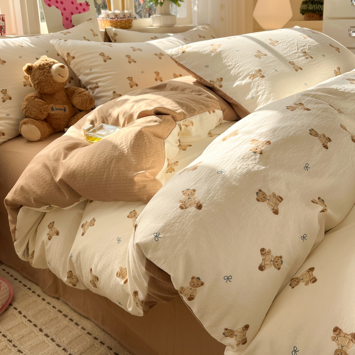 91家纺网 家纺一手货源 找家纺 水木坊 2026春夏新款云感双层纱可爱系列四件套 焦糖饼干熊