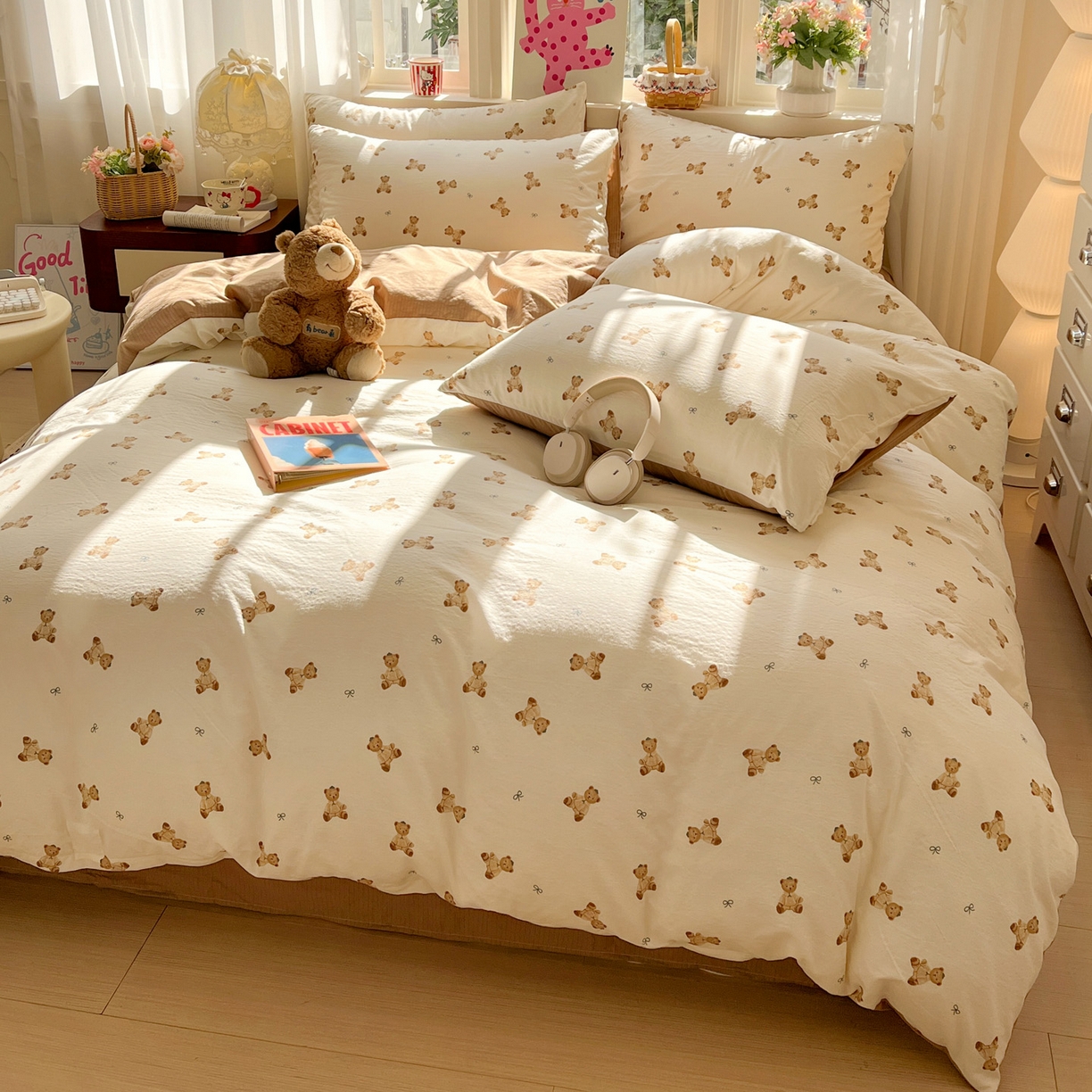 91家纺网 家纺一手货源 找家纺 水木坊 2026春夏新款云感双层纱可爱系列四件套 焦糖饼干熊