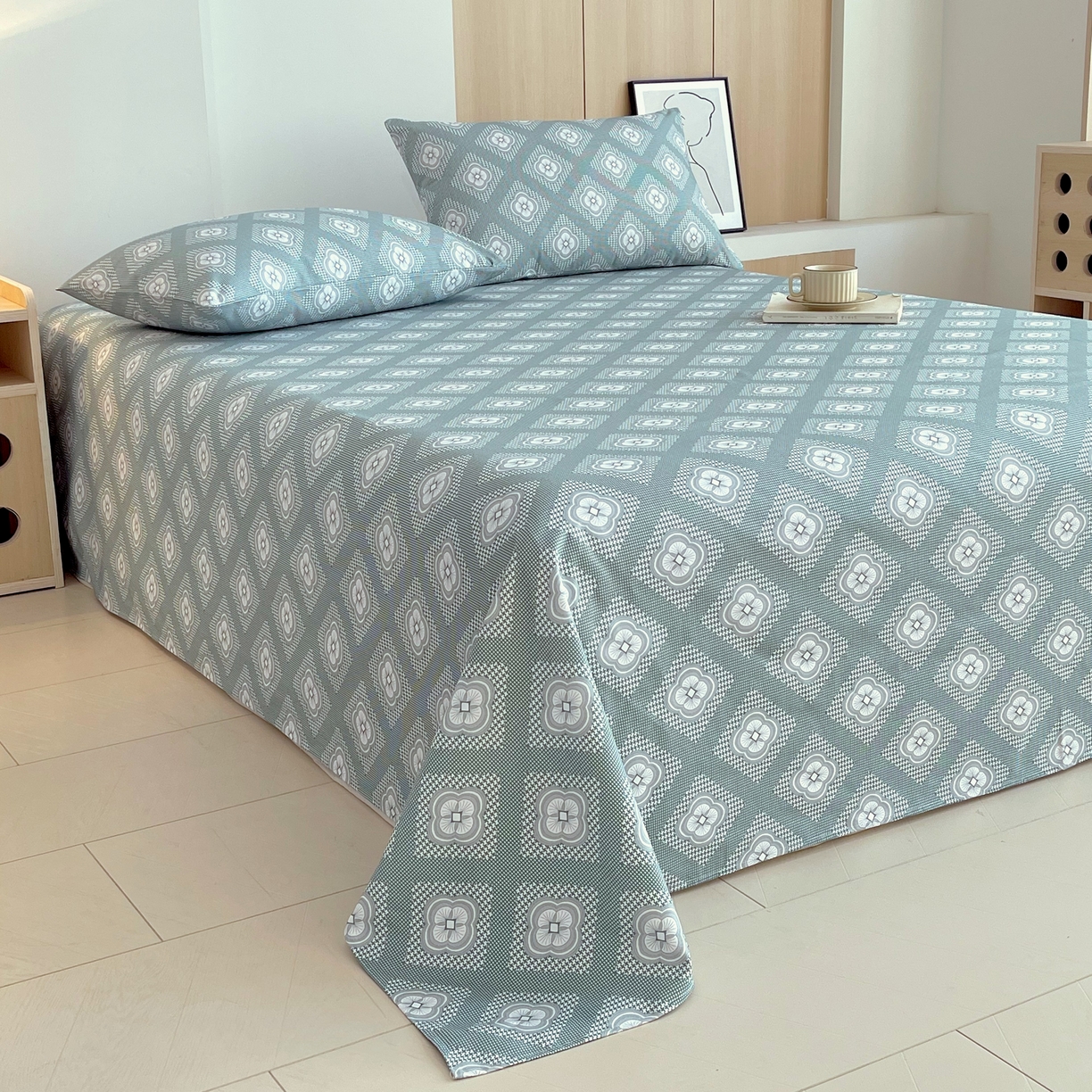 91家纺网 家纺一手货源 找家纺 爱彼家纺 2026年新款全棉老粗布加厚加密高克重凉席席子；单床单花型更好卖，床单三件套 回字格