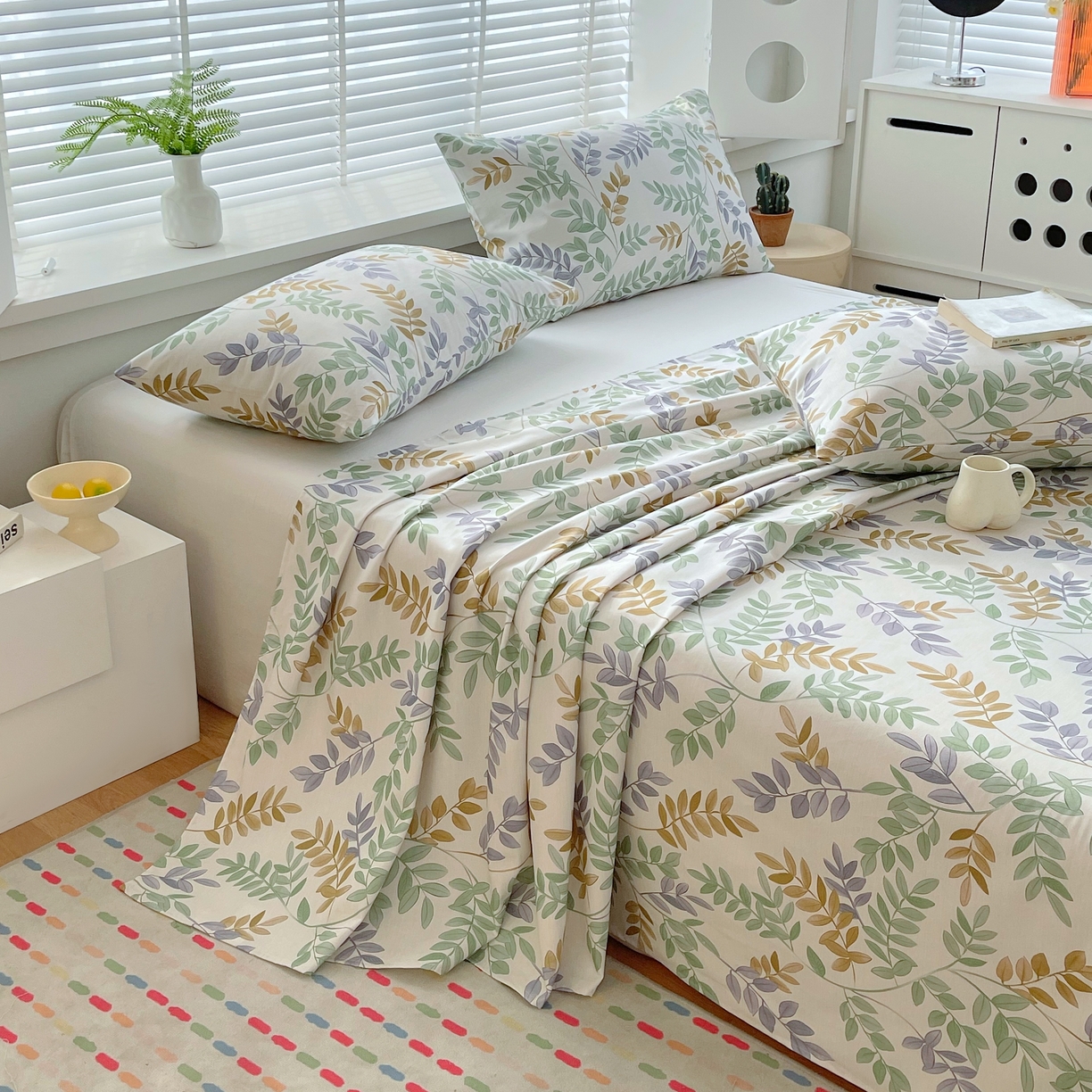 91家纺网 家纺一手货源 找家纺 爱彼家纺 2026年新款全棉老粗布加厚加密高克重凉席席子；单床单花型更好卖，床单三件套 绿风铃